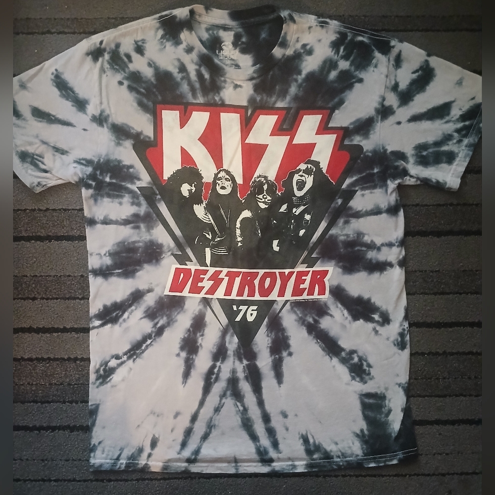 NWOT Tie Dye Blue White Red Black Tshirt Band Kiss Destroyer Size M Mens Womens